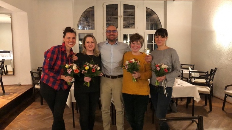 v.l.n.r. Desiree Freiin von Künsberg, Dana Wolf, Björn Lakenmacher MdL, Stefanie Stadie und Annika Zimmermann.