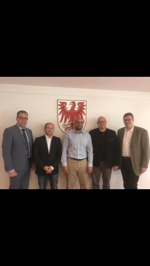 Diskussion über Wasserrettung